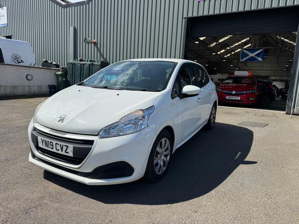Peugeot 208 1.6 Bluehdi Access Ac Euro 6 White #2