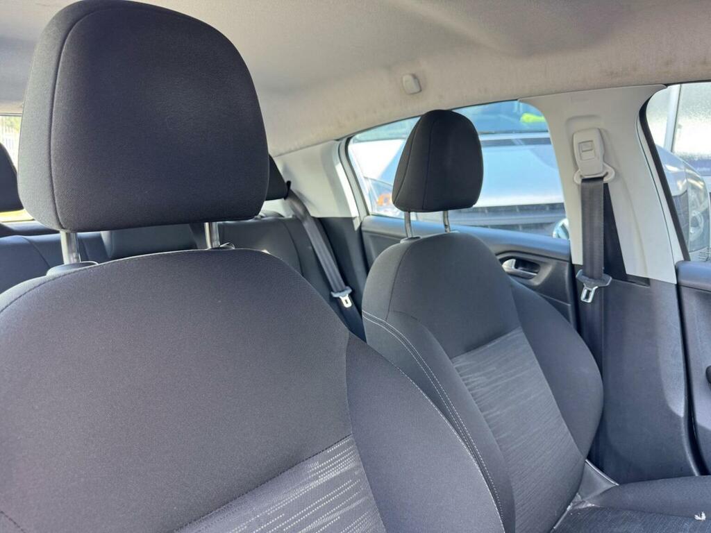 Peugeot 208 1.6 Bluehdi Access Ac Euro 6 White #6