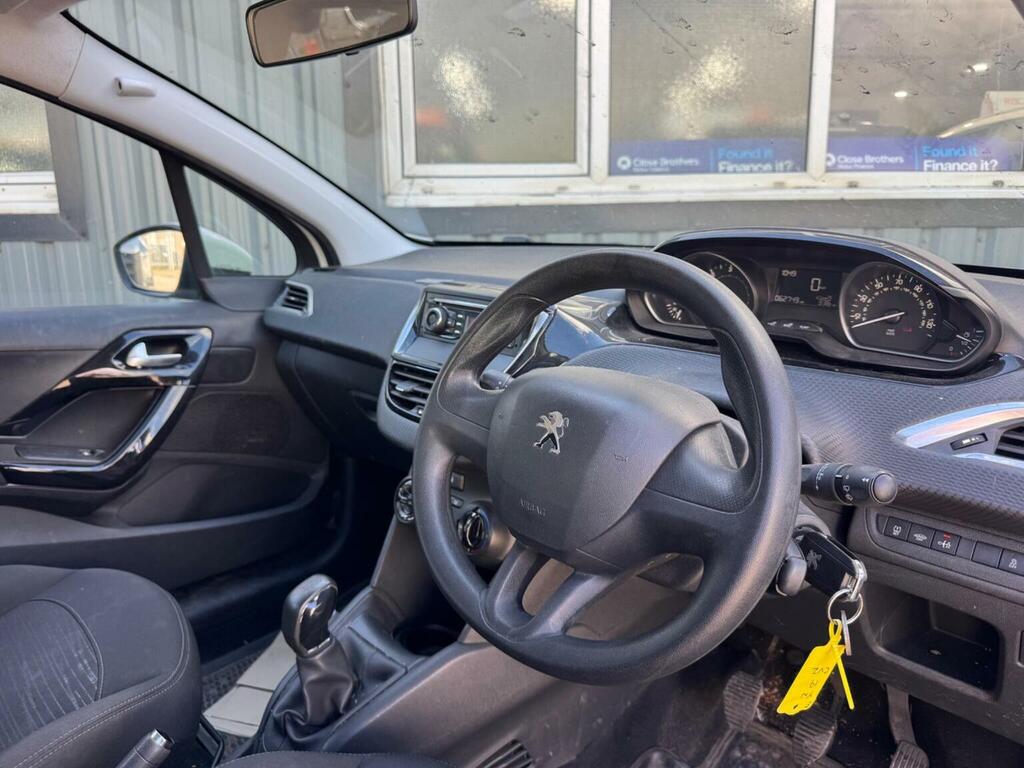 Peugeot 208 1.6 Bluehdi Access Ac Euro 6 White #5