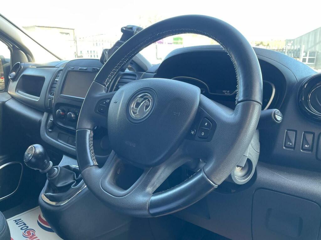 Vauxhall Vivaro Panel Van 1.6 Cdti 2900 Biturbo Ecotec Limited Edi Silver #11