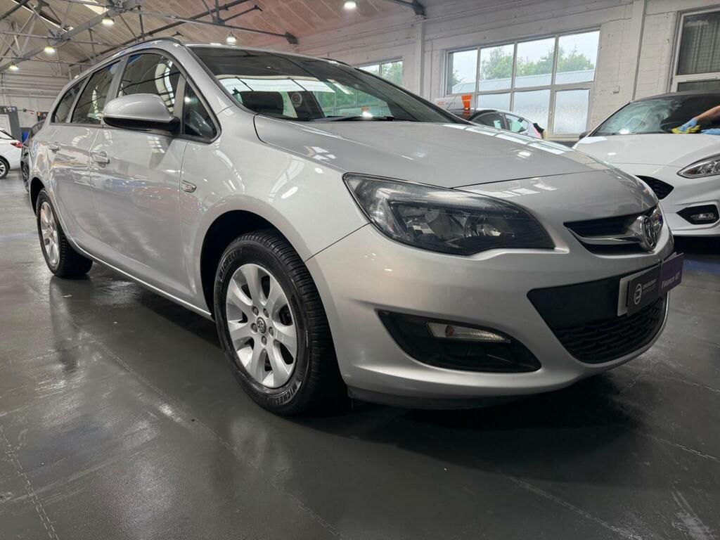 Vauxhall Astra 1.6 Cdti Ecoflex Design Sports Tourer Euro 6 Ss Silver #2