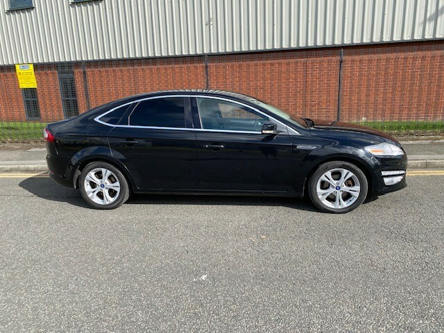 Ford Mondeo 2.0 Tdci Titanium X Business Edition Black #3