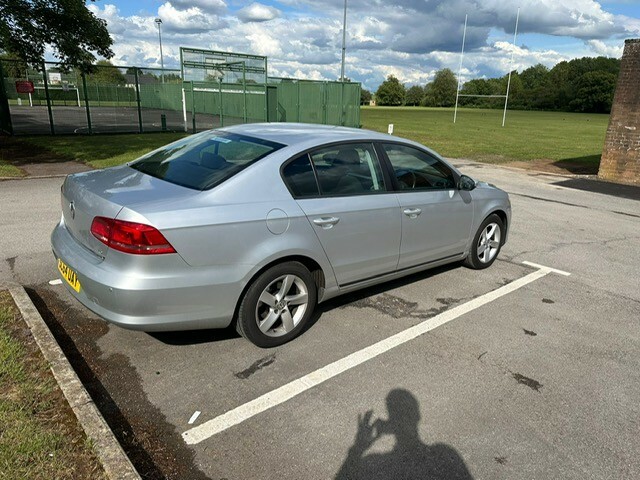 Volkswagen Passat 1.6 Tdi Bluemotion Tech S Silver #5