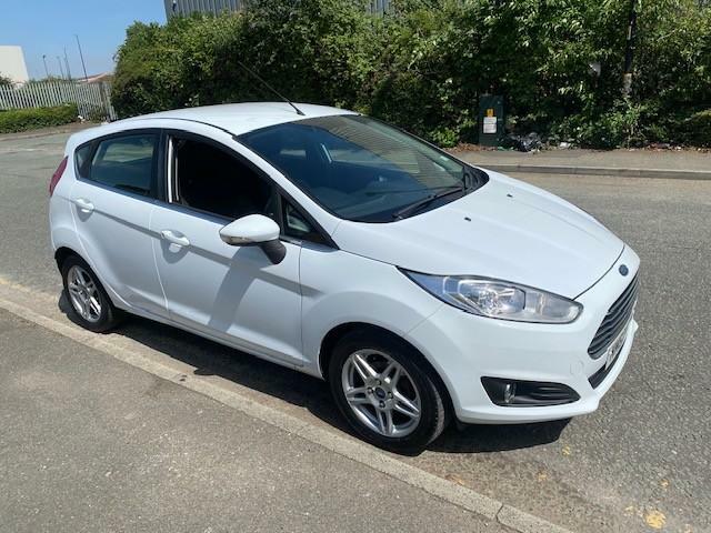 Ford Fiesta 1.25 Zetec 201362 White