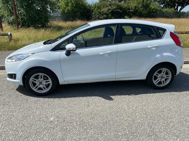 Ford Fiesta 1.25 Zetec 201362 White #4