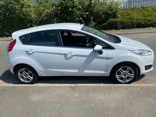 Ford Fiesta 1.25 Zetec 201362 White #3