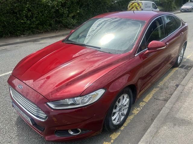 Ford Mondeo 1.6 Tdci Econetic Zetec Red #2