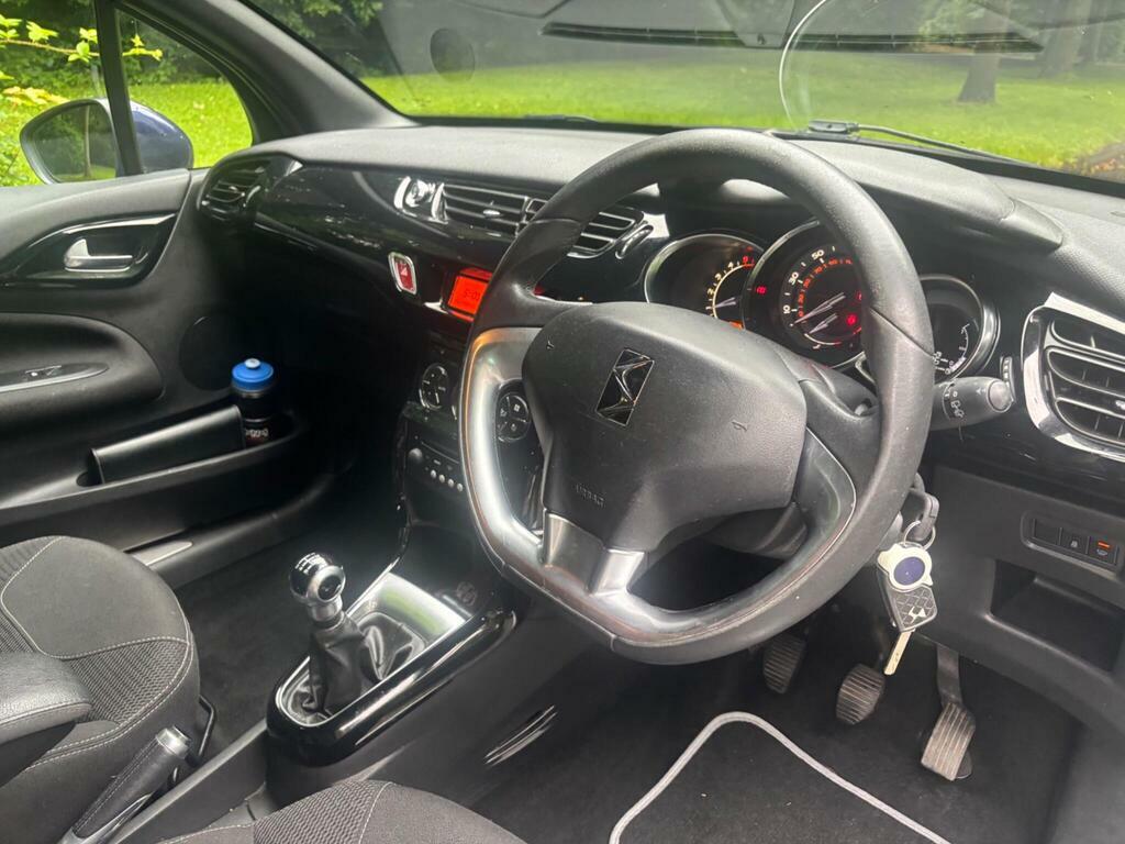 Citroen DS3  White #15