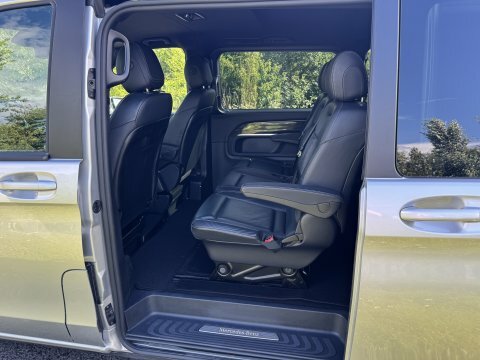 Mercedes-Benz V Class Mpv Silver #25
