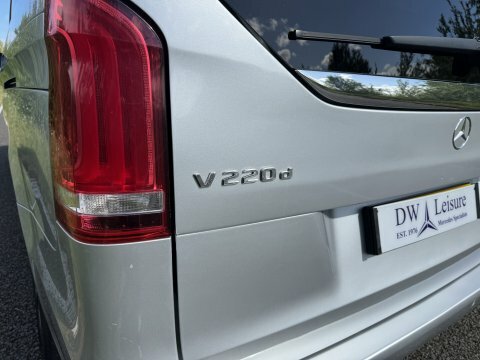 Mercedes-Benz V Class Mpv Silver #39