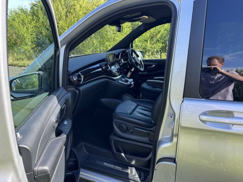 Mercedes-Benz V Class Mpv Silver #7