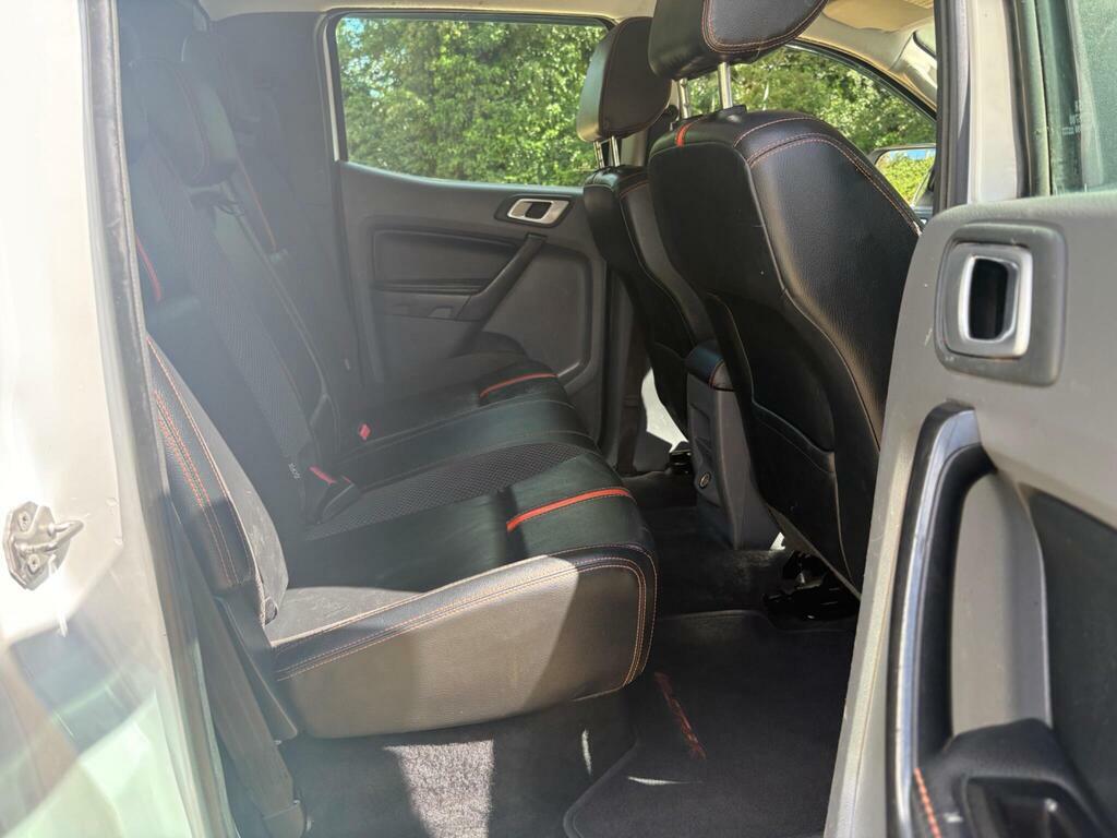 Ford Ranger Wildtrak Black #11