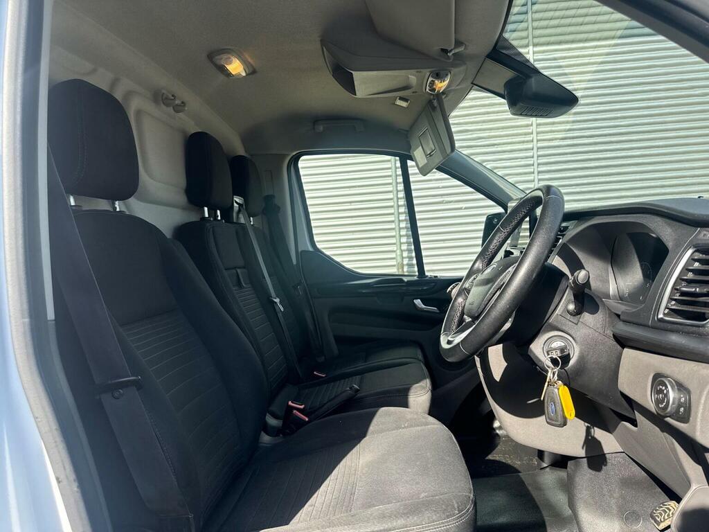 Ford Transit Custom  White #14
