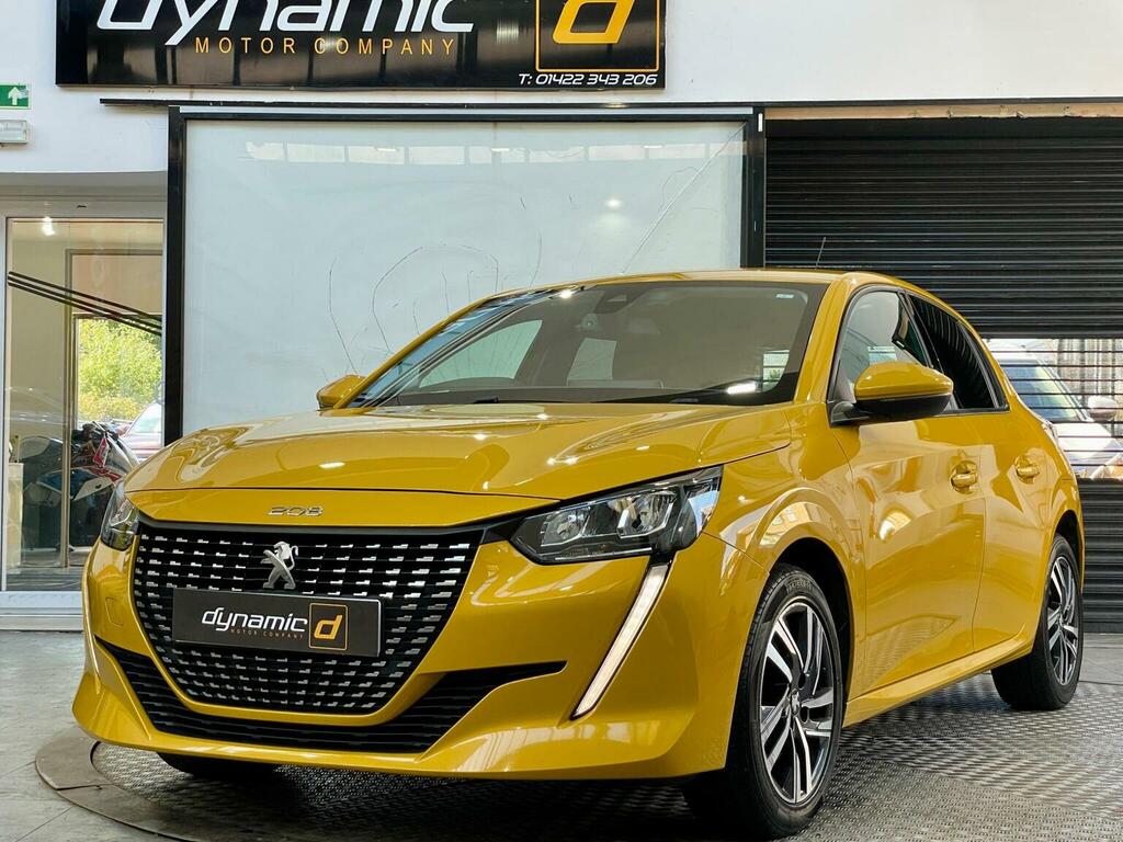 Peugeot 208 1.2 Puretech Allure Euro 6 Ss Yellow