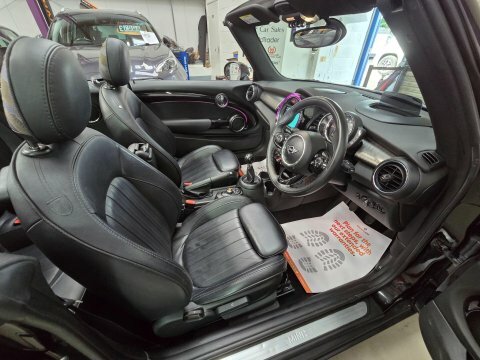 Mini Convertible 2.0 John Cooper Works II 8 Speed 2019 Grey #36