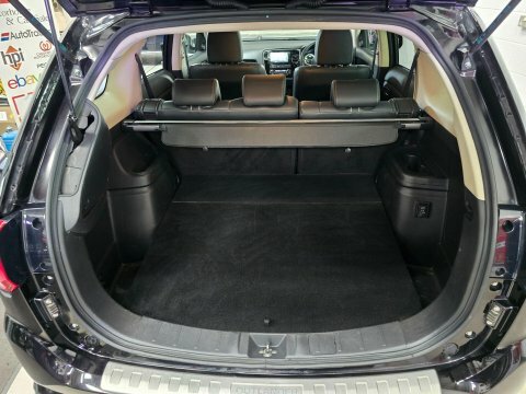 Mitsubishi Outlander Di-d 3 Black #8