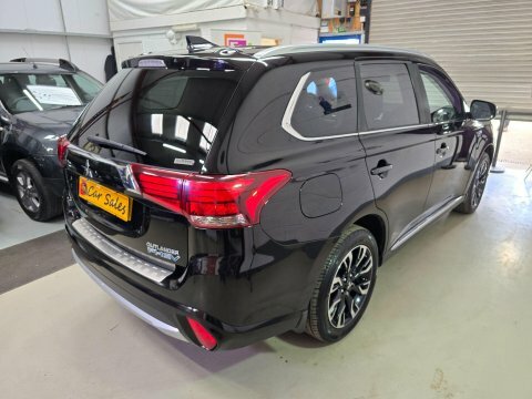 Mitsubishi Outlander 2017 17 2.0H Black #2