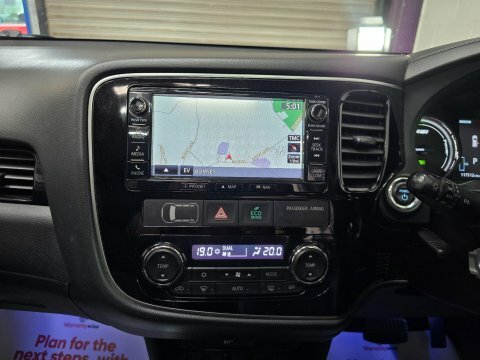 Mitsubishi Outlander Di-d 3 Black #26