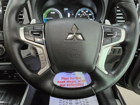 Mitsubishi Outlander Di-d 3 Black #31