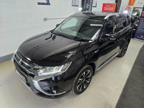 Mitsubishi Outlander 2017 17 2.0H Black #4