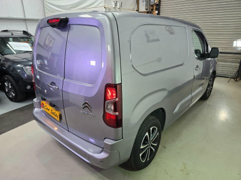 Citroen Berlingo 2018 68 1.6 Grey #2