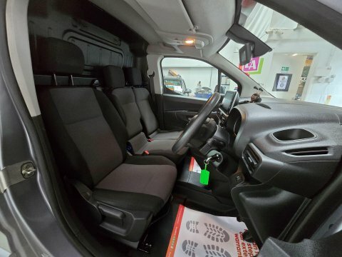 Citroen Berlingo Silver #39