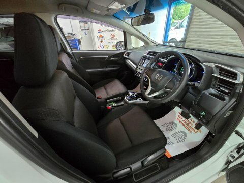 Honda Fit Hybrid White #29