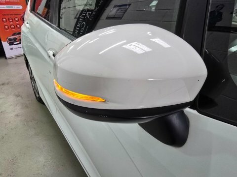 Honda Fit Hybrid White #38