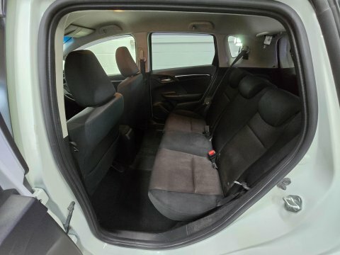 Honda Fit Hybrid White #32