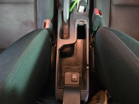 Honda Fit Hybrid White #17