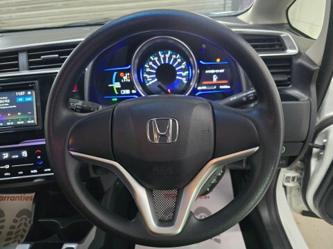 Honda Fit Hybrid White #25