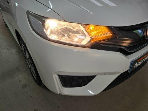 Honda Fit Hybrid White #37