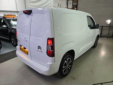 Citroen Berlingo 2019 19 1.6 White