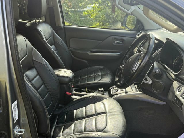Mitsubishi L200 Double Cab Di-d 178 Barbarian 4Wd  #10