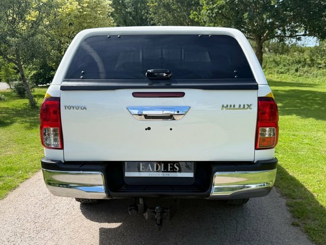 Toyota HILUX Active Grey #5