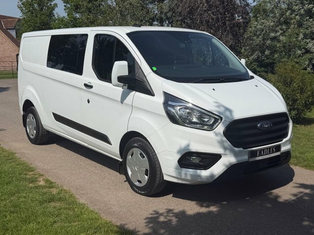 Ford Transit Custom Mpv EJ23KKD White