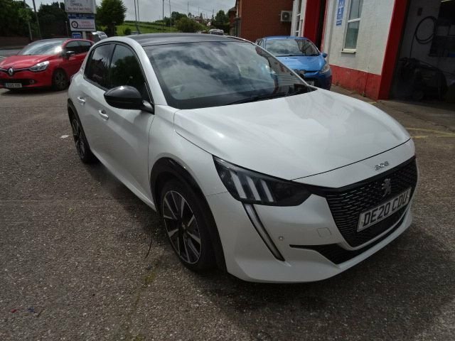 Peugeot 208 1.2 Puretech 100 Allure Yellow #25