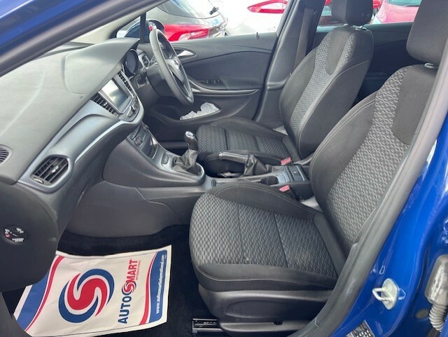 Vauxhall Astra Design Cdti MD18TSV #5