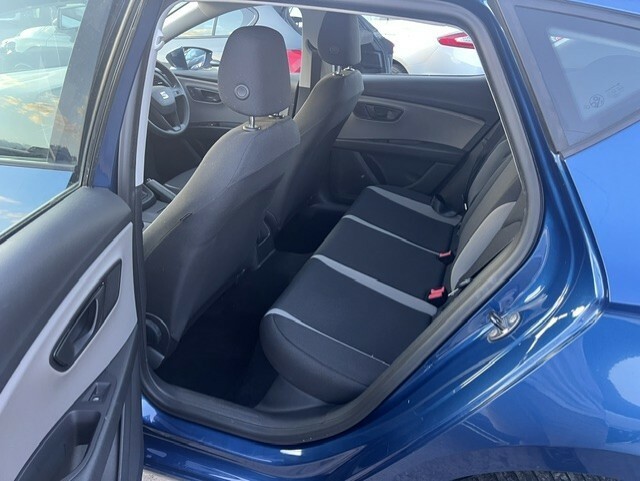 Seat Leon Tsi S KU63CMY #6
