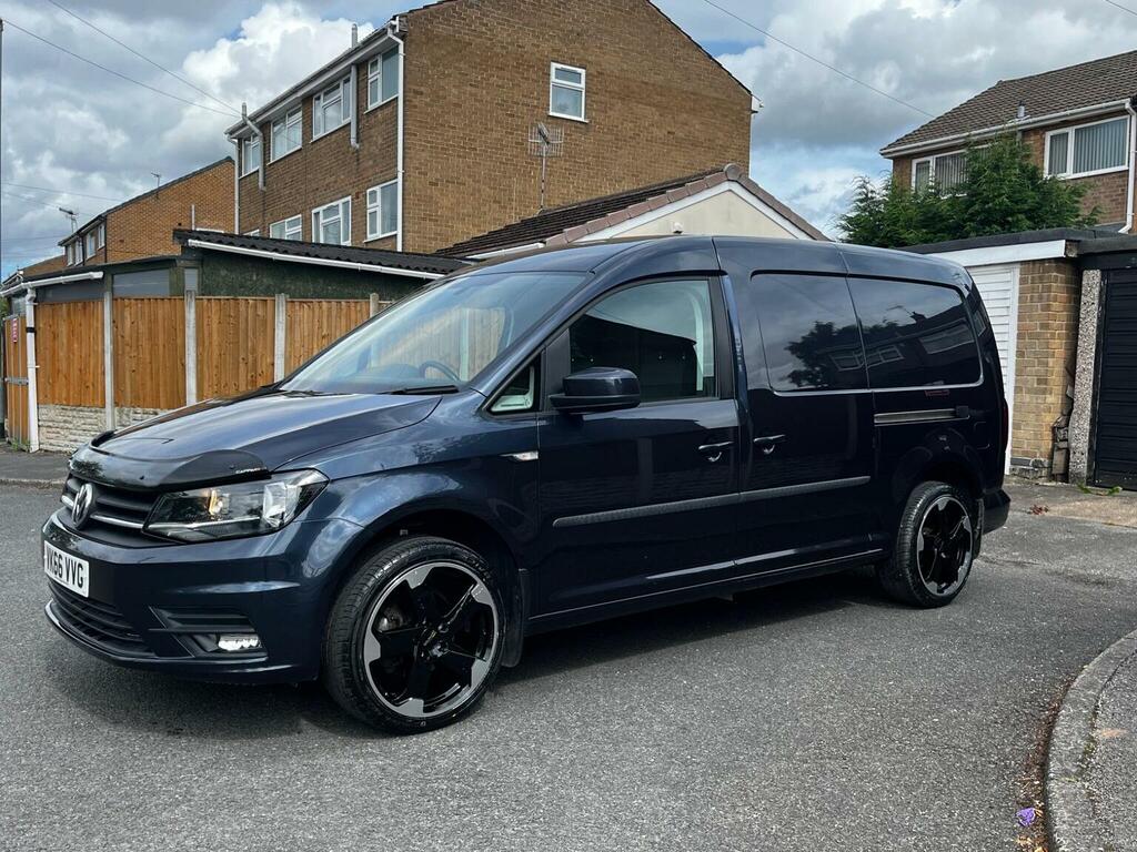 Volkswagen Caddy Maxi 2L Maxi Black #2