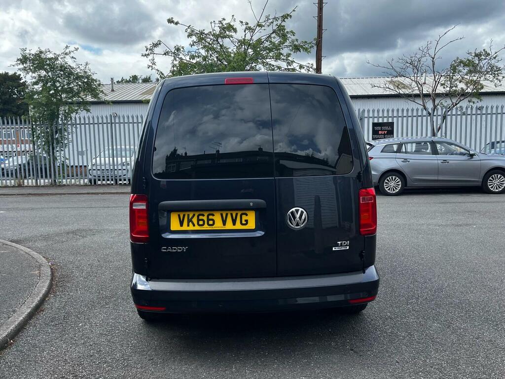 Volkswagen Caddy Maxi 2L Maxi Black #5