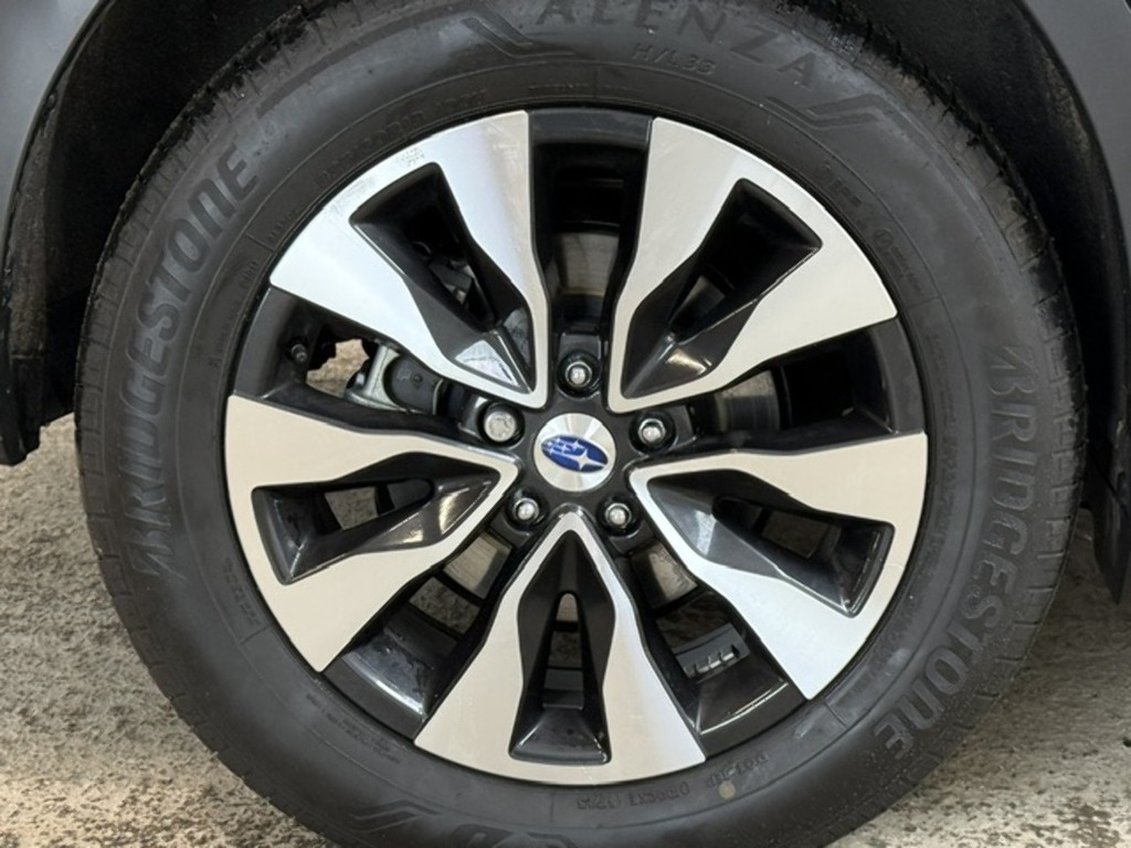 Subaru Outback - L Es Limited Silver #9