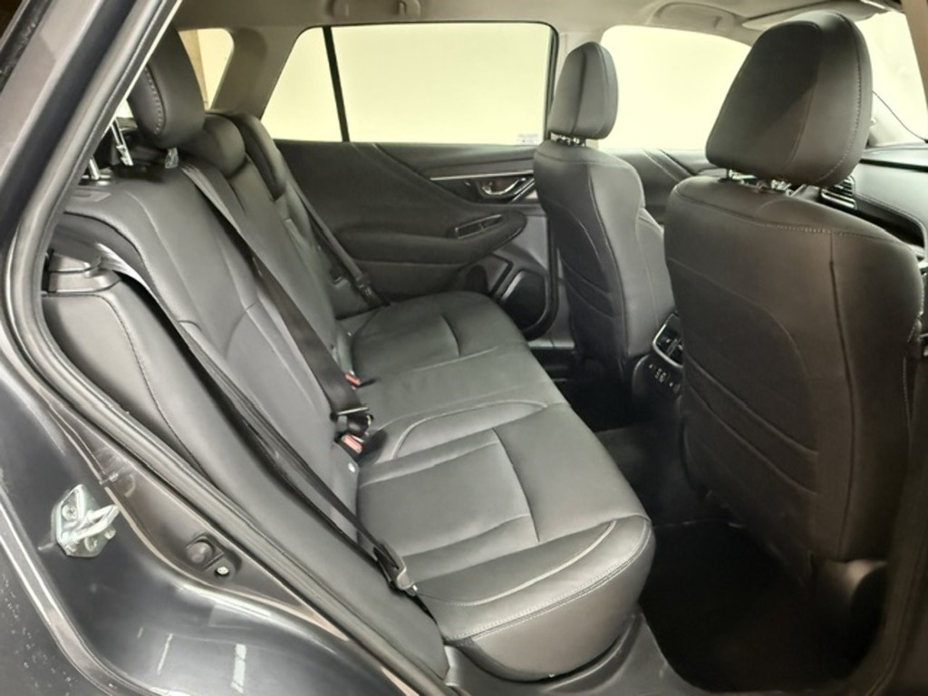 Subaru Outback - L Es Limited Silver #16