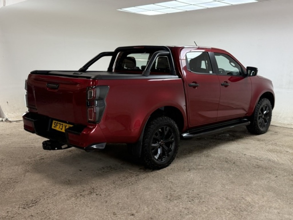 Isuzu D-Max 1.9 Dl20 Double Cab 4X4 Red #8