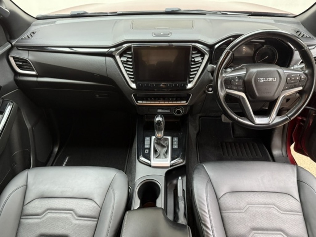 Isuzu D-Max 1.9 Dl20 Double Cab 4X4 Red #16