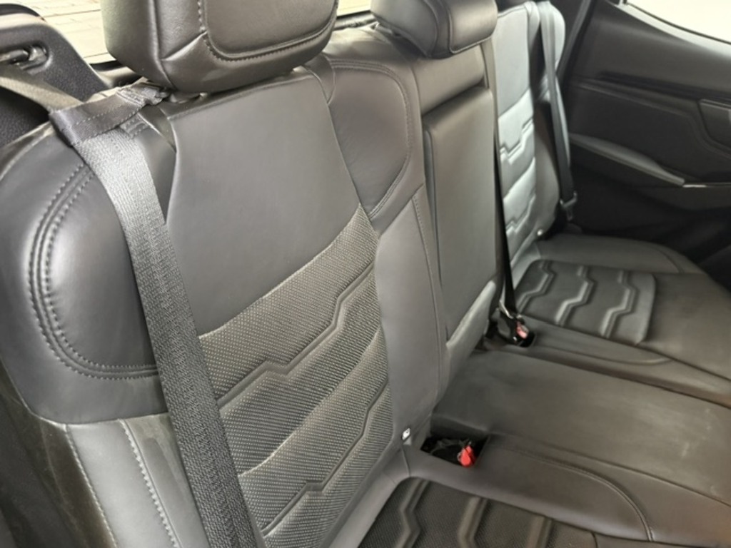 Isuzu D-Max 1.9 Dl20 Double Cab 4X4 Red #15