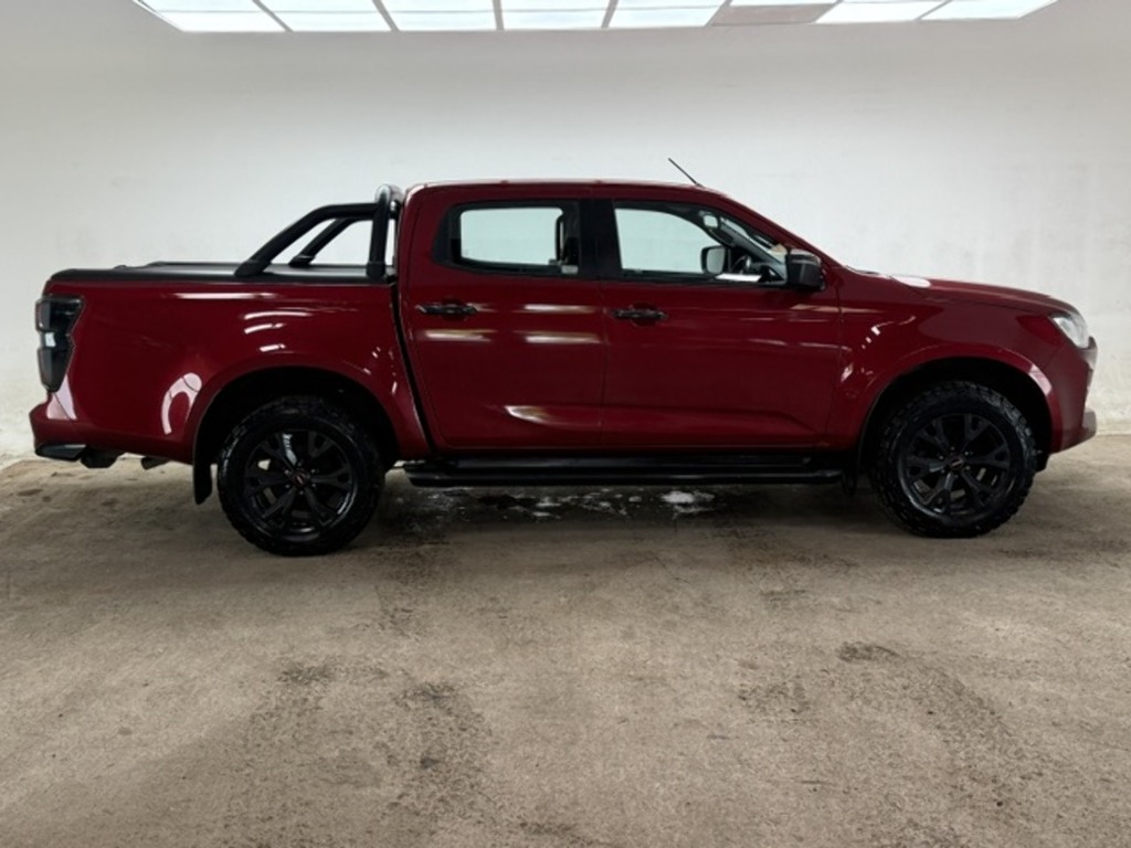 Isuzu D-Max Td V-cross U652 Ulez Red #4