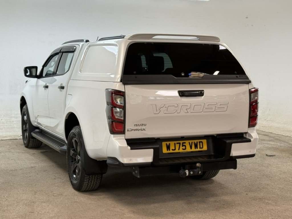Isuzu D-Max Td V-cross U665 Ulez White #6