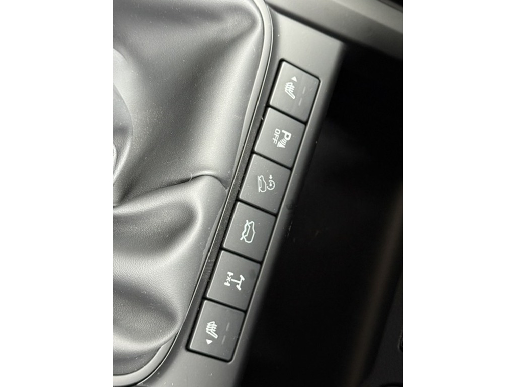 Isuzu D-Max 1.9 Td V-cross Pickup Double Cab 4 Green #23