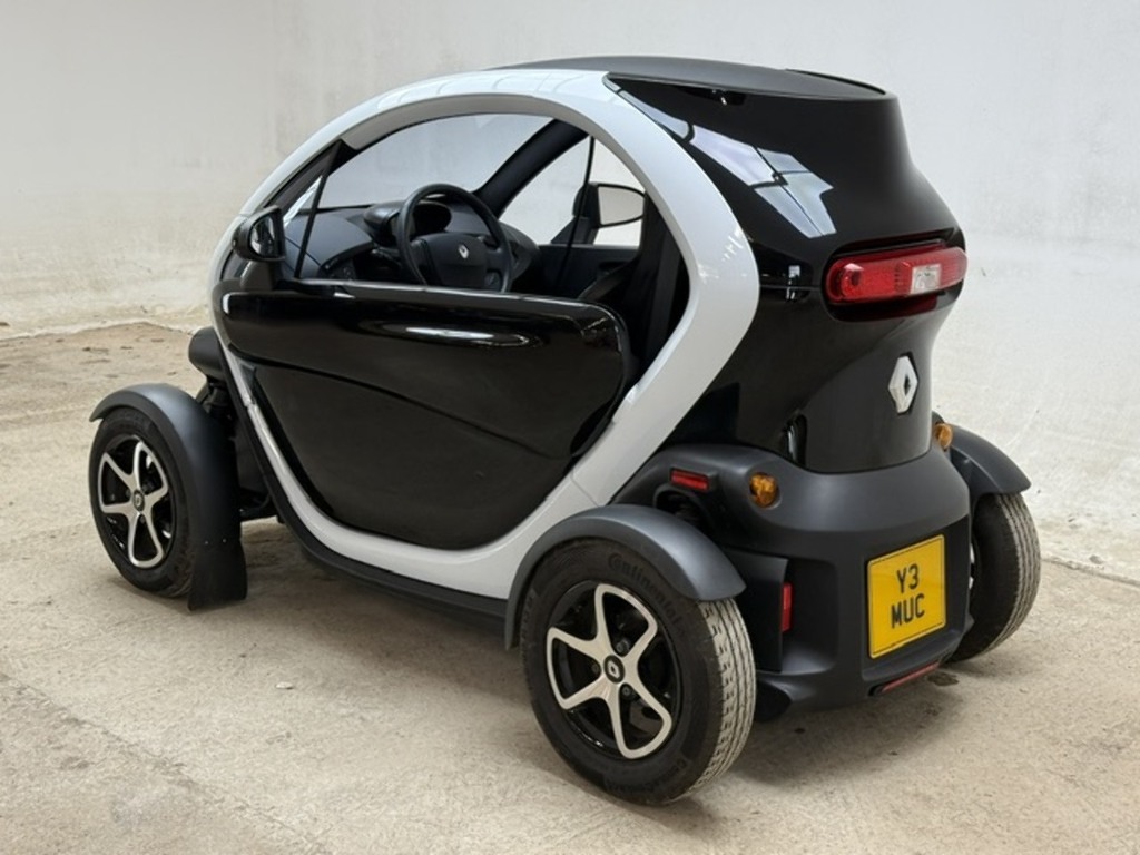 Renault Twizy 0L I Dynamique 18 Bhp White #9